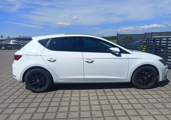 Seat Leon cena 68900 przebieg: 192000, rok produkcji 2018 z Opole małe 277